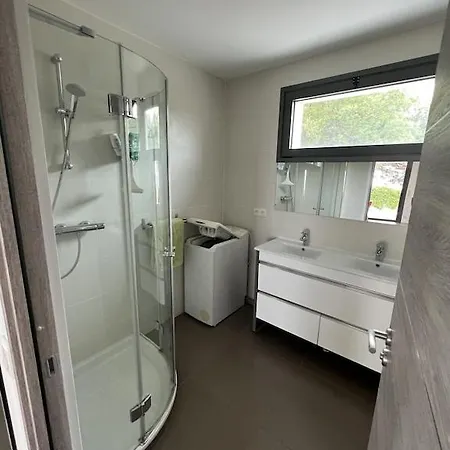 Rdc De Avec Piscine Holiday home *